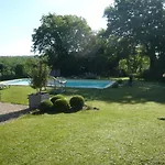 Clos De Bartinquie 3*