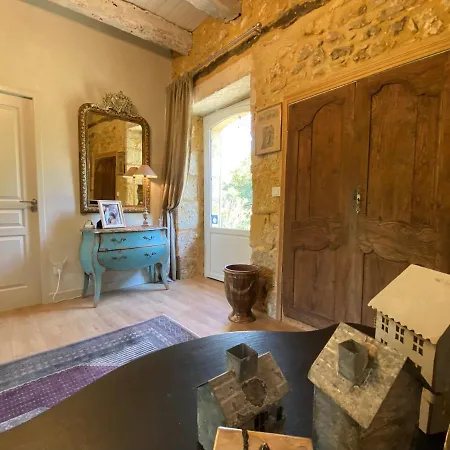 Clos De Bartinquie Bed & Breakfast
