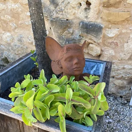 Clos De Bartinquie 3*