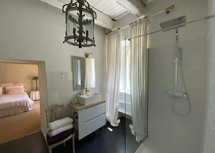 Clos De Bartinquie Bed and breakfast